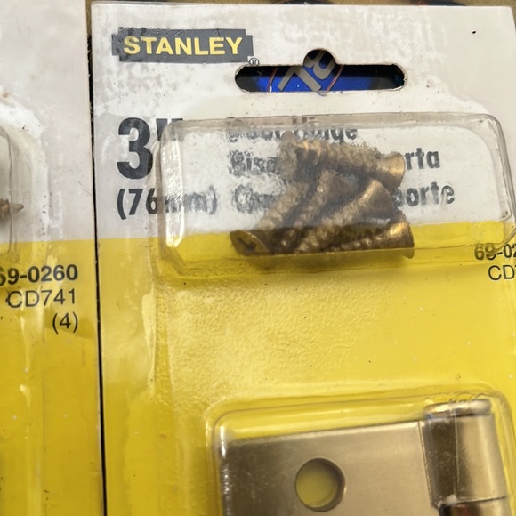 Stanley 3 inches Door hinges Set of 2 New - Picture 3 of 6